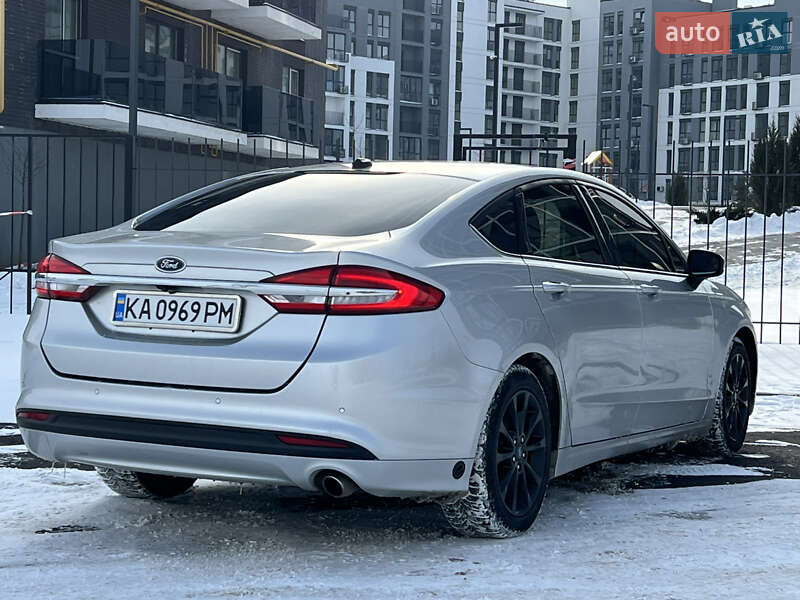 Седан Ford Fusion 2016 в Черкассах