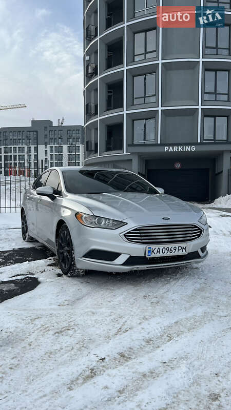 Седан Ford Fusion 2016 в Черкассах