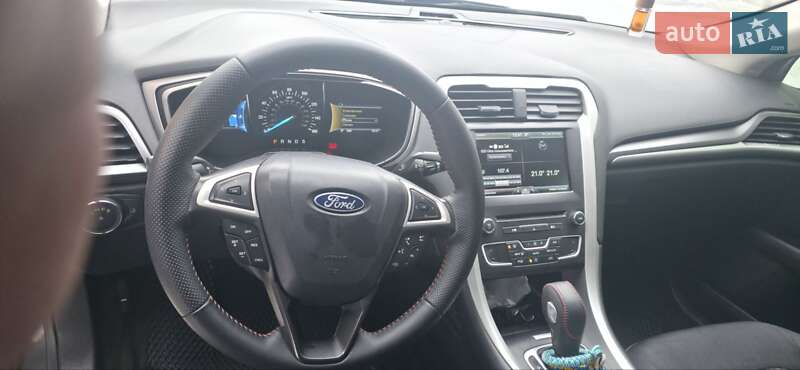 Седан Ford Fusion 2016 в Харькове фото 8 Седан Ford Fusion 2016 в Харькове