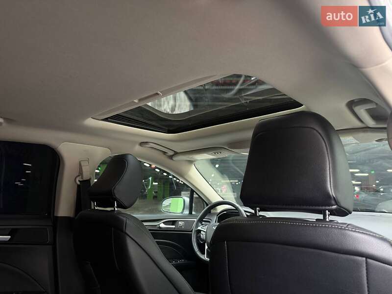 Седан Ford Fusion 2019 в Киеве фото 25 Седан Ford Fusion 2019 в Киеве