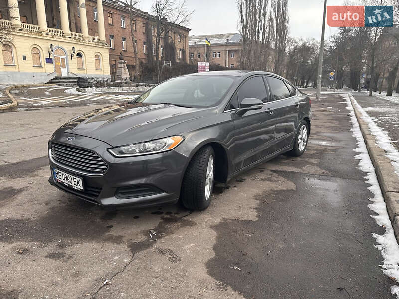 Ford Fusion 2016