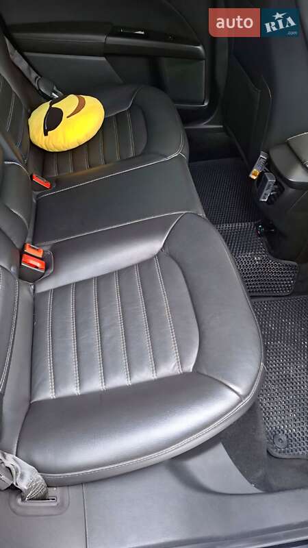 Седан Ford Fusion 2013 в Ровно