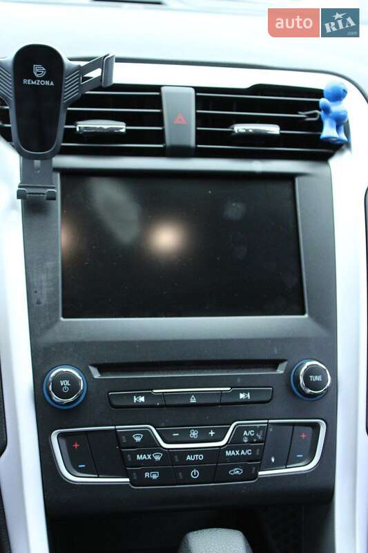 Седан Ford Fusion 2015 в Житомире