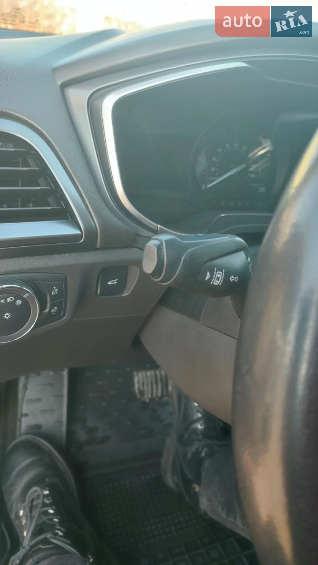 2013 Ford Fusion - мініатюра 16