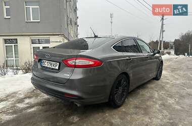 Седан Ford Fusion 2013 в Самборе
