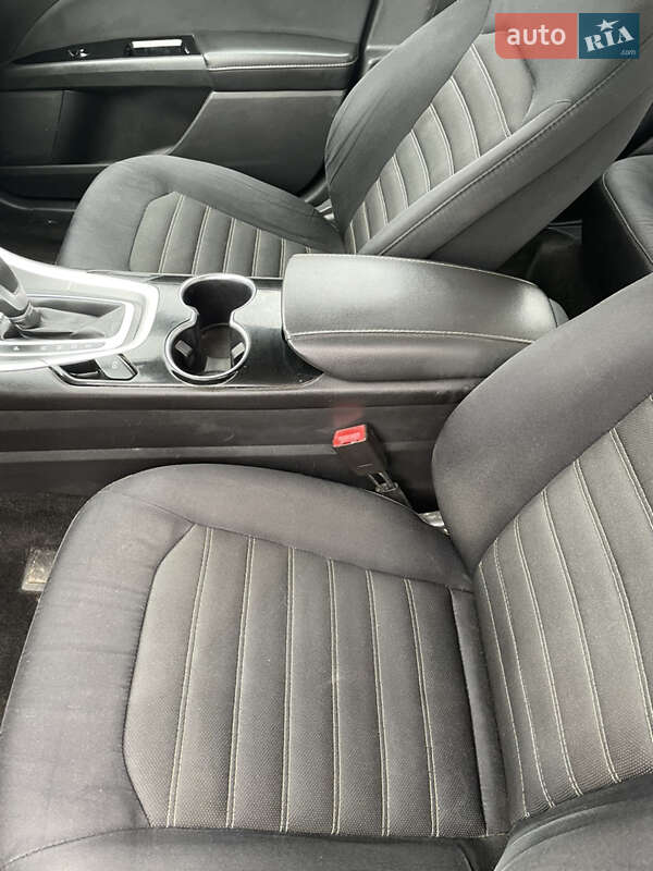 Седан Ford Fusion 2014 в Хмельницькому фото 12 Седан Ford Fusion 2014 в Хмельницькому