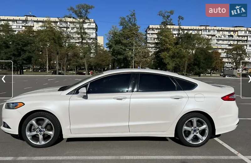 Седан Ford Fusion 2013 в Киеве фото 8 Седан Ford Fusion 2013 в Киеве