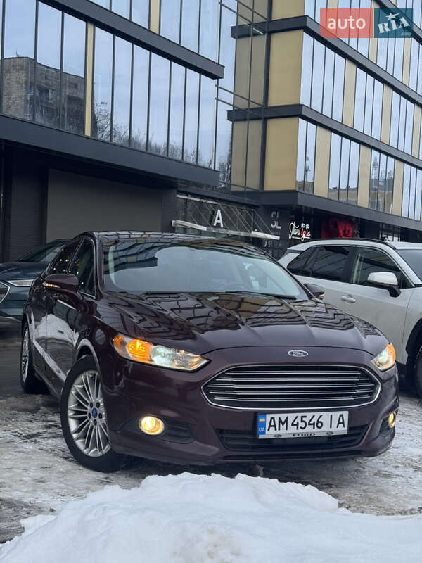Седан Ford Fusion 2012 в Рівному фото 4 Седан Ford Fusion 2012 в Рівному