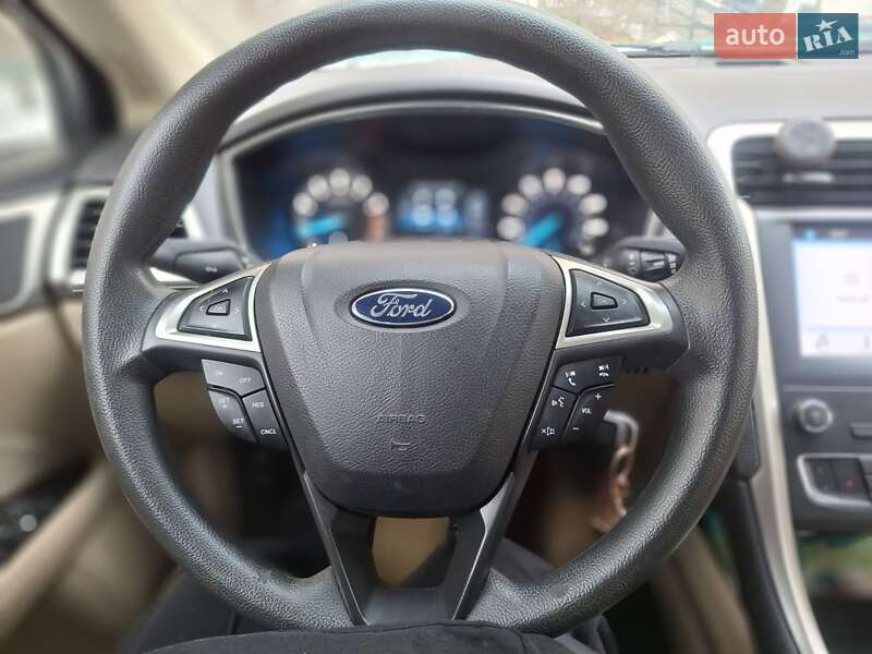 Седан Ford Fusion 2013 в Киеве