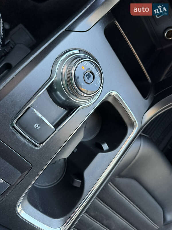 Седан Ford Fusion 2018 в Киеве фото 23 Седан Ford Fusion 2018 в Киеве