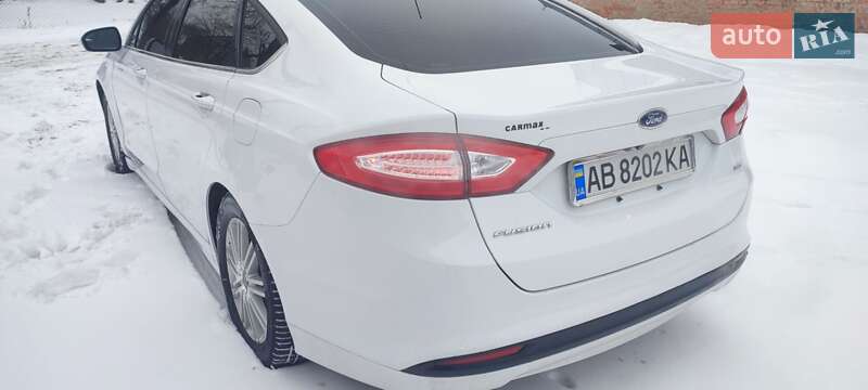 Седан Ford Fusion 2015 в Виннице