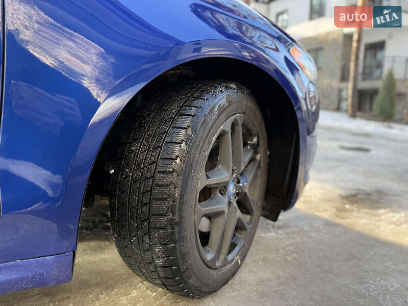 Седан Ford Fusion 2012 в Киеве