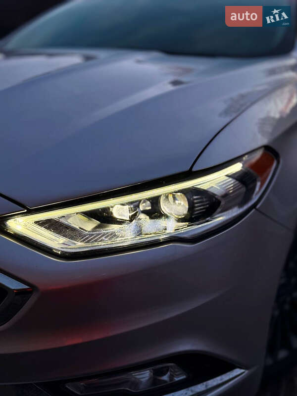 Седан Ford Fusion 2016 в Днепре