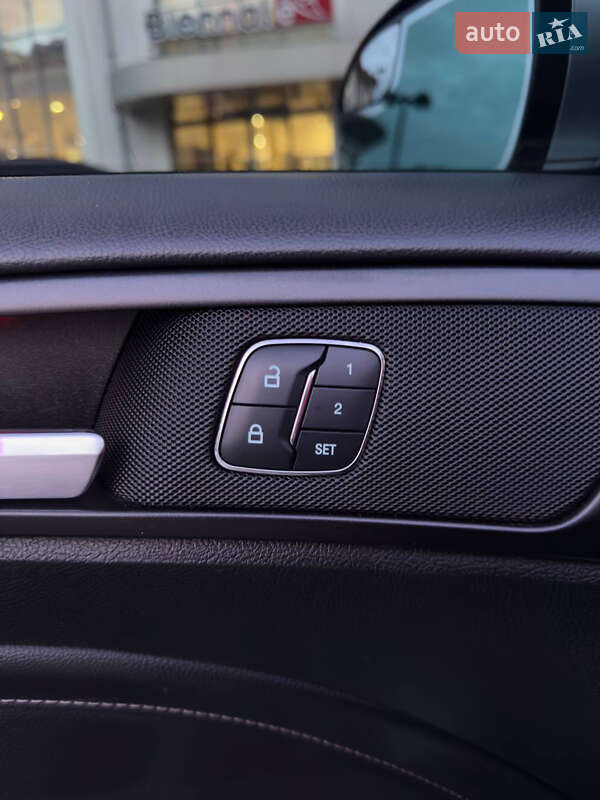 Седан Ford Fusion 2016 в Днепре