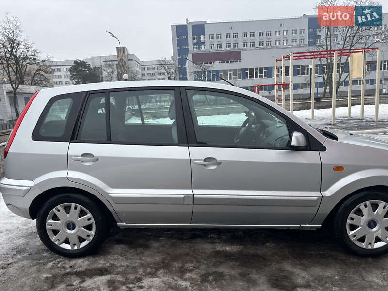 Хетчбек Ford Fusion 2009 в Києві фото 9 Хетчбек Ford Fusion 2009 в Києві