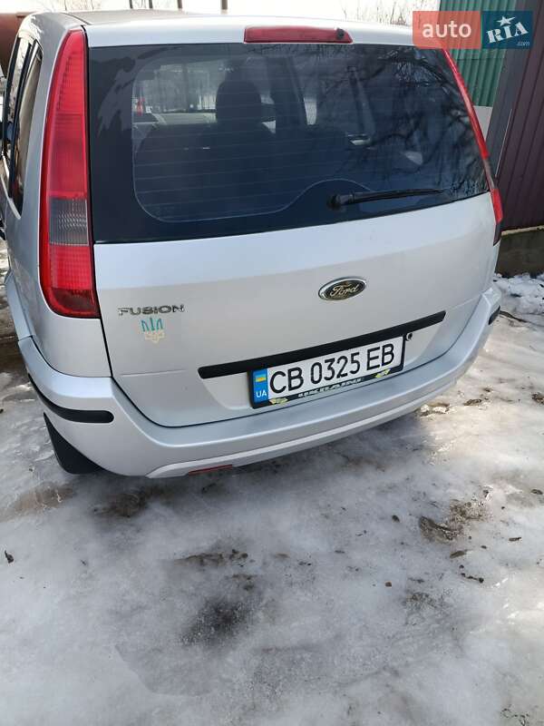 Хэтчбек Ford Fusion 2004 в Каневе фото 4 Хэтчбек Ford Fusion 2004 в Каневе