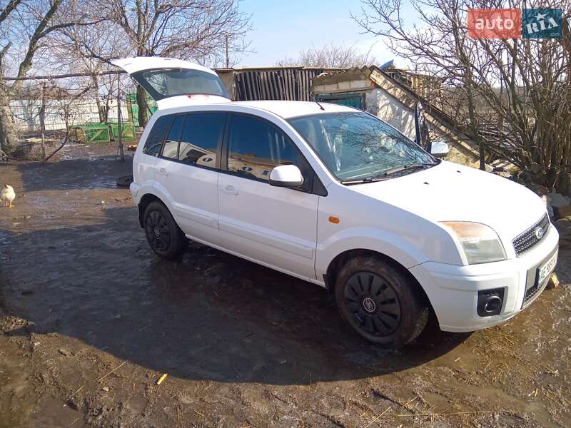 Хэтчбек Ford Fusion 2010 в Кропивницком фото Хэтчбек Ford Fusion 2010 в Кропивницком