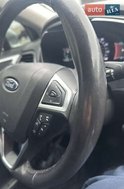 Седан Ford Fusion 2016 в Сумах