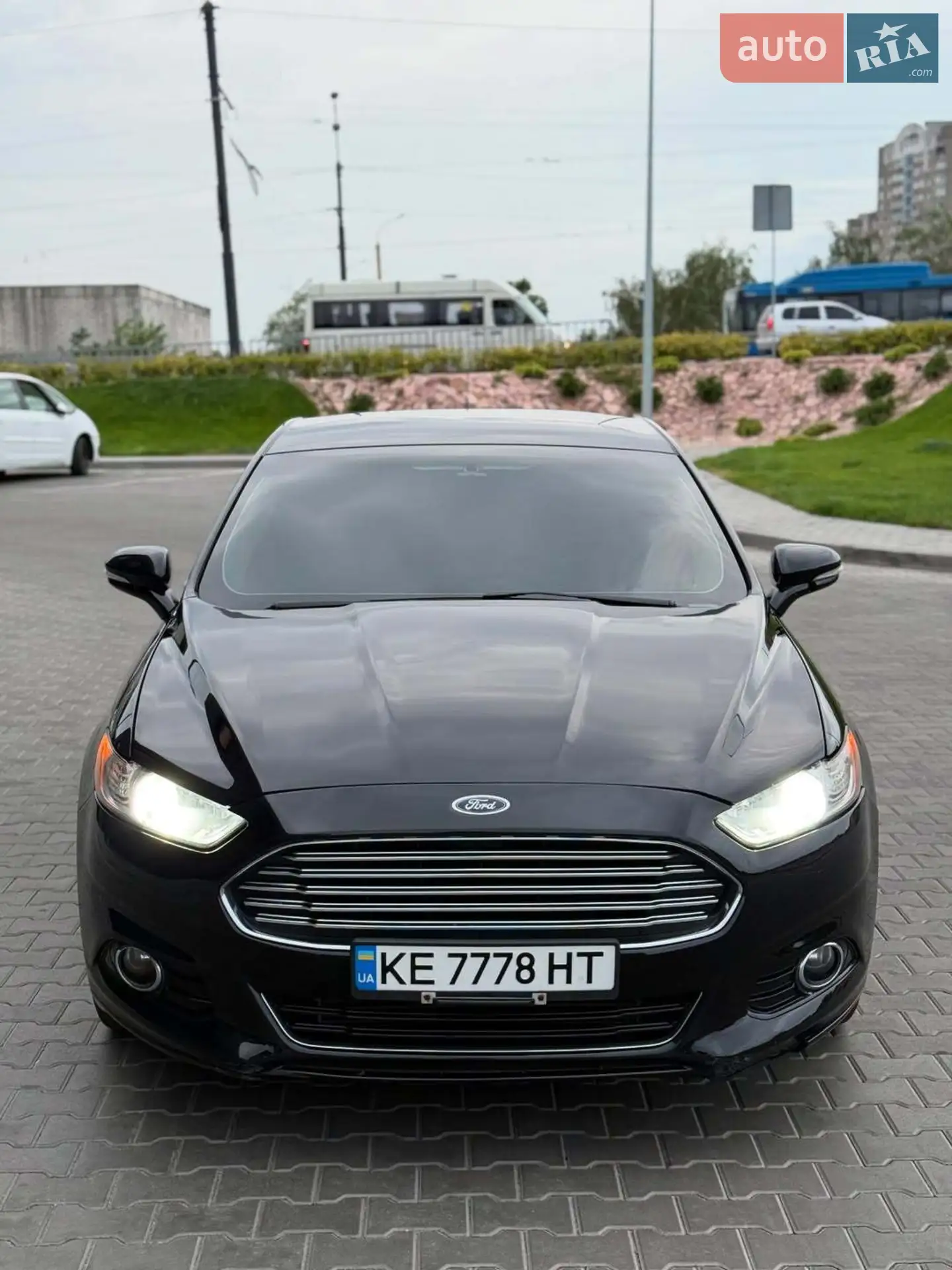 2016 Ford Fusion - мініатюра 2