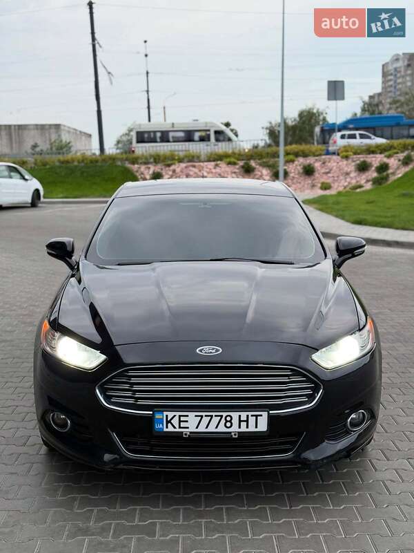 Седан Ford Fusion 2016 в Луцке