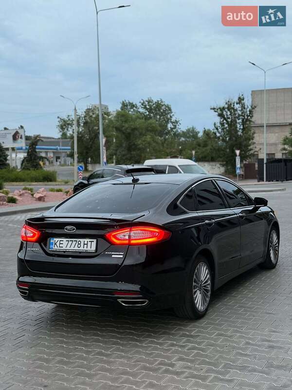 Седан Ford Fusion 2016 в Луцке