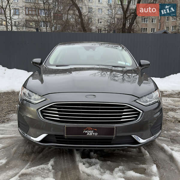 Седан Ford Fusion 2019 в Ивано-Франковске