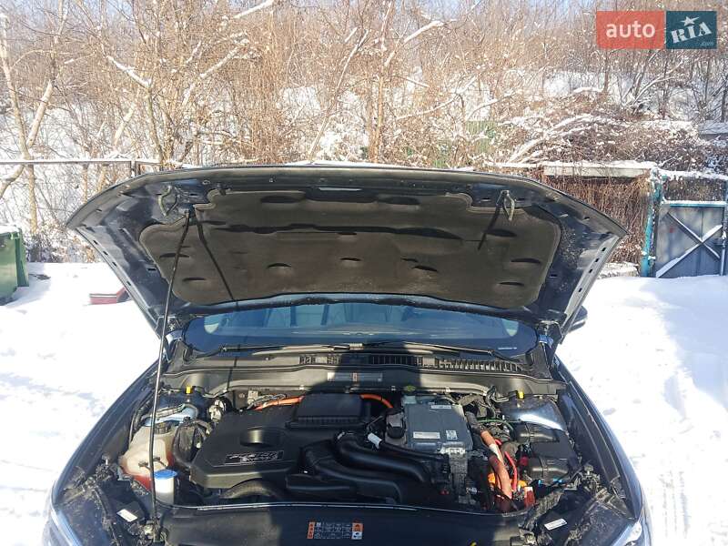 Седан Ford Fusion 2018 в Києві