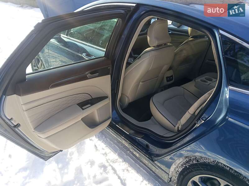 Седан Ford Fusion 2018 в Києві