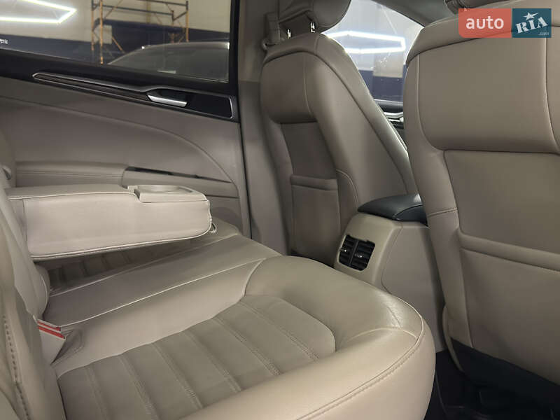 Седан Ford Fusion 2016 в Николаеве фото 28 Седан Ford Fusion 2016 в Николаеве