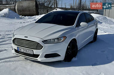 Седан Ford Fusion 2013 в Рівному