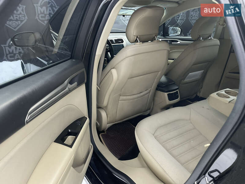 Седан Ford Fusion 2013 в Киеве фото 7 Седан Ford Fusion 2013 в Киеве