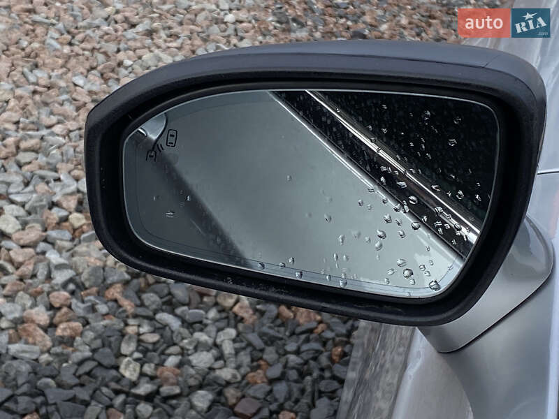 Седан Ford Fusion 2019 в Львове