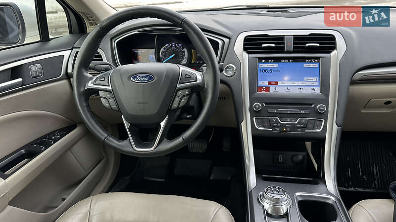 Седан Ford Fusion 2018 в Києві