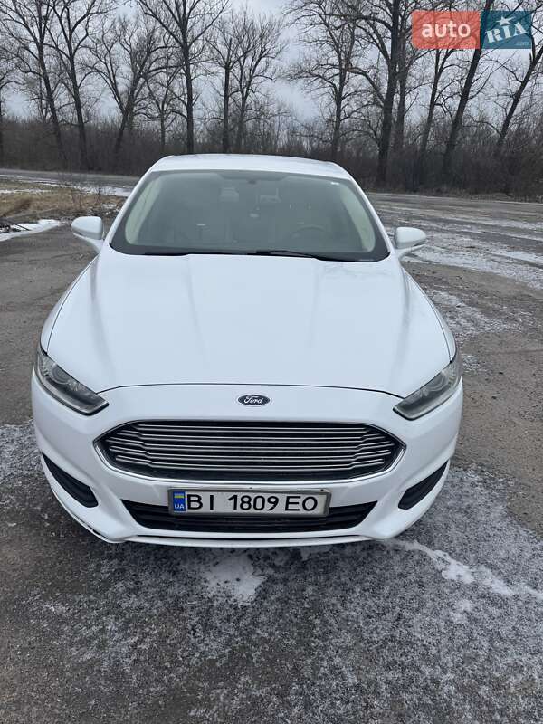 Ford Fusion 2016