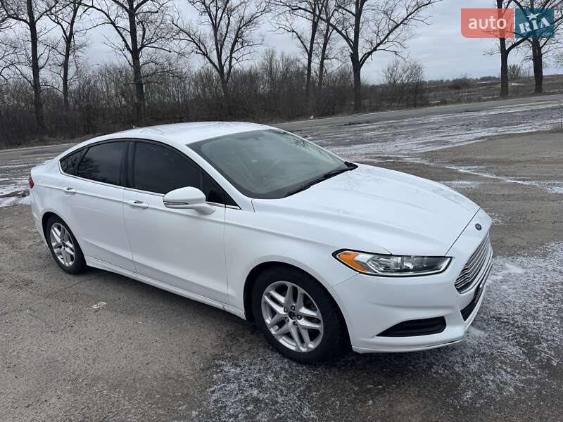 Седан Ford Fusion 2016 в Кременчуге