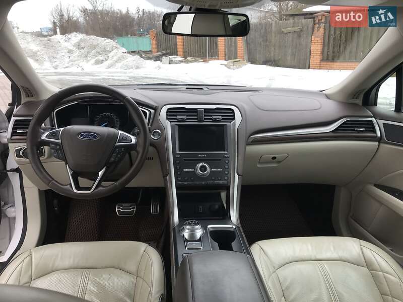 Седан Ford Fusion 2016 в Киеве