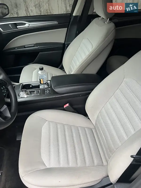 Ford Fusion 2017 VIN 3FA6P0UU9JR122947 фото оголошення 5 з 60