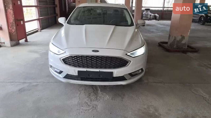 Седан Ford Fusion 2018 в Одессе