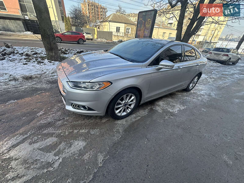 Седан Ford Fusion 2016 в Тернополе