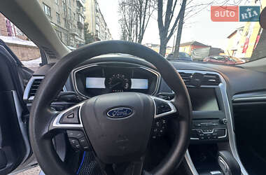 Седан Ford Fusion 2016 в Тернополе