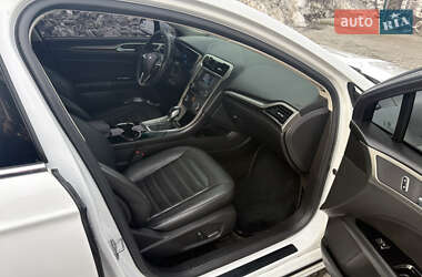 Седан Ford Fusion 2014 в Бородянке