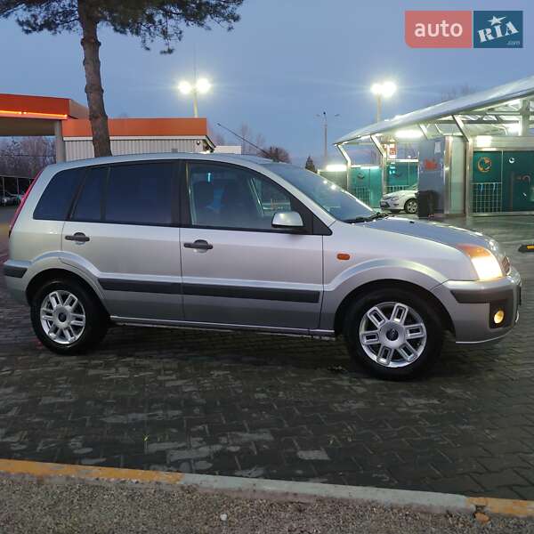 Хэтчбек Ford Fusion 2008 в Каменском фото 14 Хэтчбек Ford Fusion 2008 в Каменском