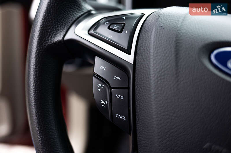 Седан Ford Fusion 2020 в Стрые