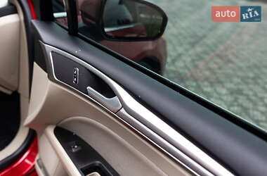 Седан Ford Fusion 2020 в Стрые