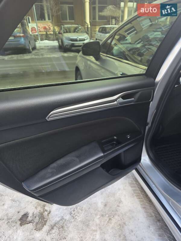 Седан Ford Fusion 2017 в Києві