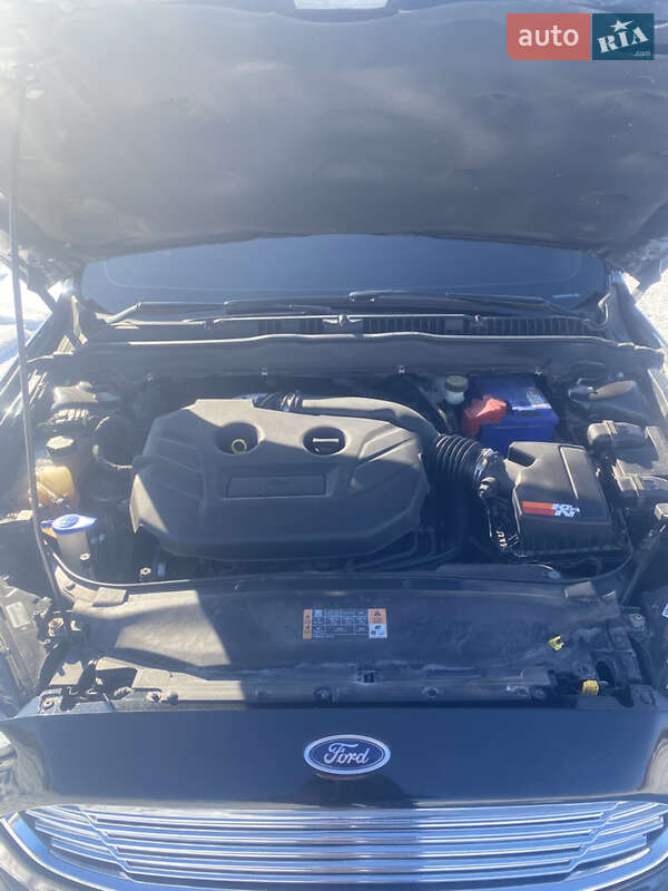 Седан Ford Fusion 2014 в Овруче