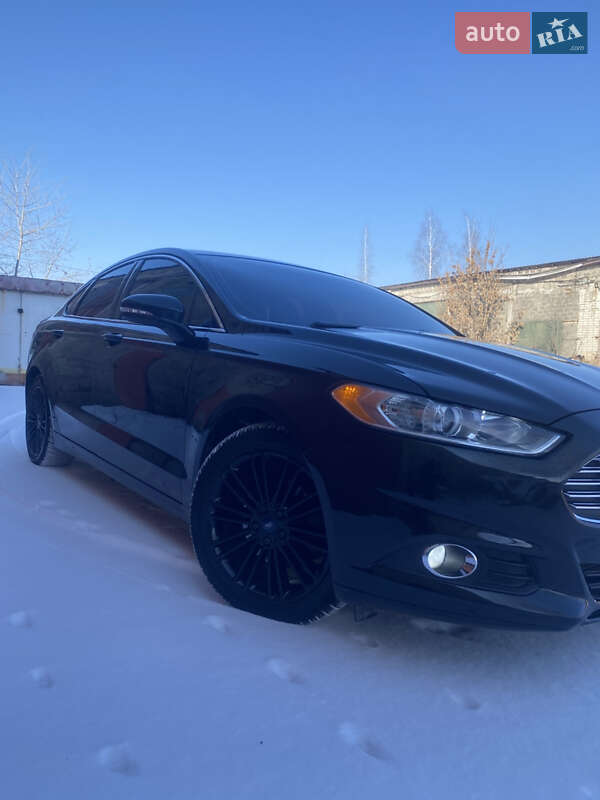 Седан Ford Fusion 2014 в Овруче