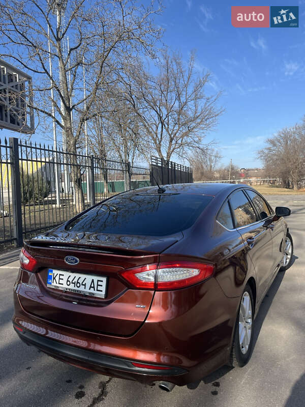 Седан Ford Fusion 2015 в Дніпрі