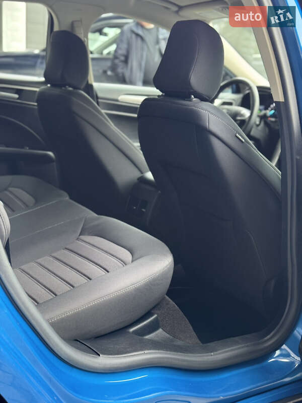 Седан Ford Fusion 2020 в Киеве