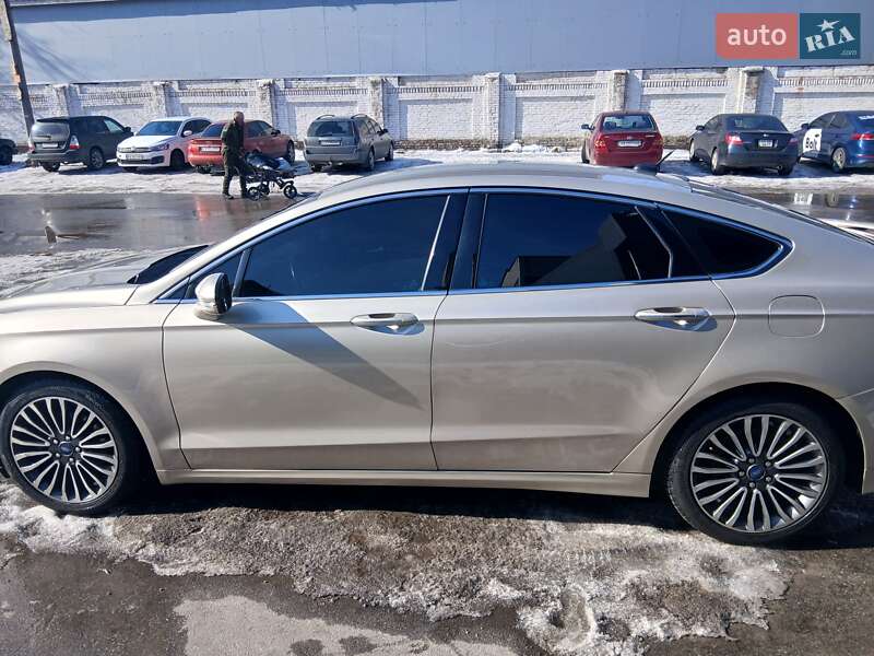 Седан Ford Fusion 2016 в Киеве фото 8 Седан Ford Fusion 2016 в Киеве